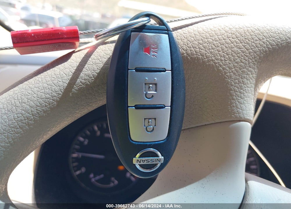 2013 NISSAN PATHFINDER S VIN: 5N1AR2MN0DC670725