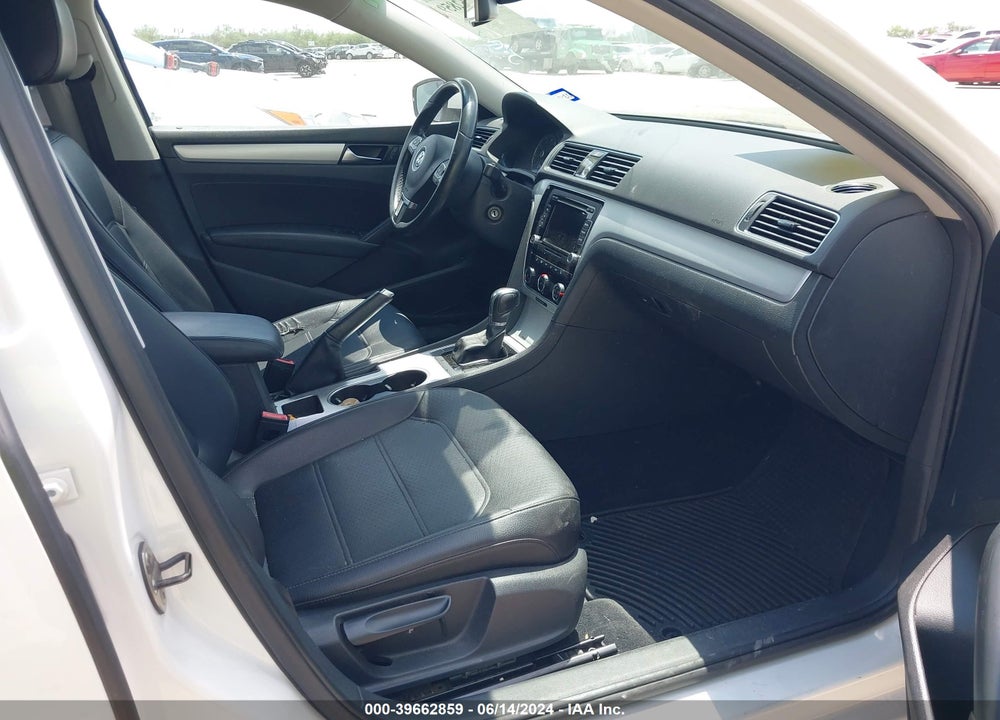 2013 VOLKSWAGEN PASSAT 2.5L SE VIN: 1VWBH7A34DC118153