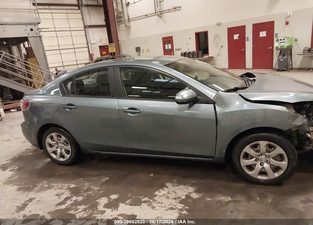 2012 MAZDA 3 I SPORT VIN: JM1BL1UG0C1654380