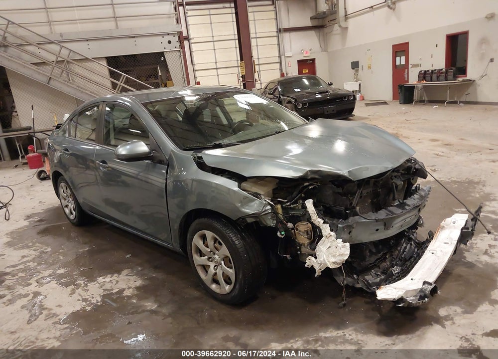 2012 MAZDA 3 I SPORT VIN: JM1BL1UG0C1654380