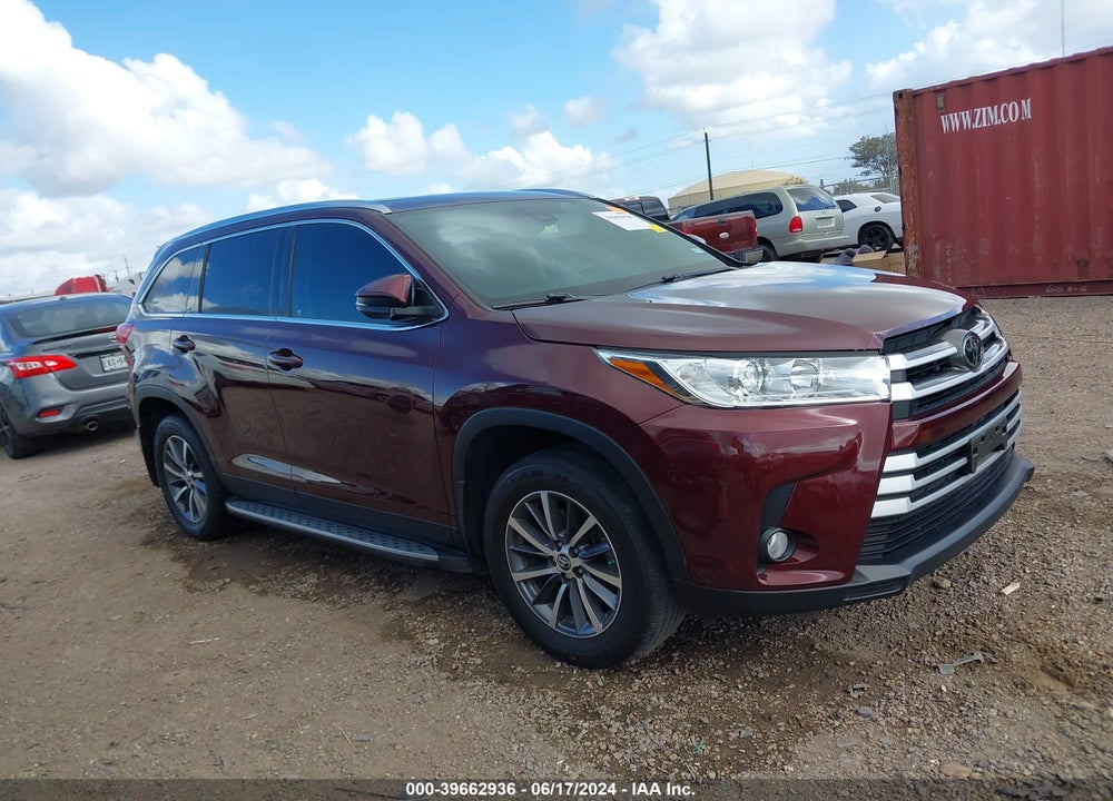 2019 TOYOTA HIGHLANDER XLE VIN: 5TDKZRFH6KS337627