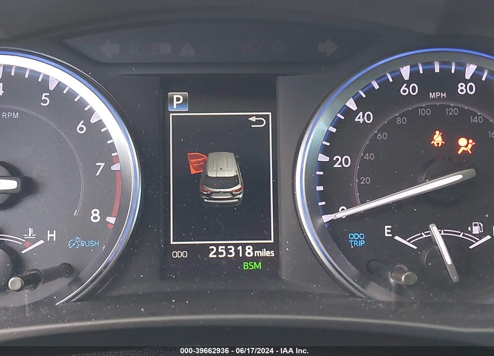 2019 TOYOTA HIGHLANDER XLE VIN: 5TDKZRFH6KS337627