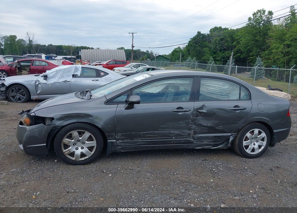 2010 HONDA CIVIC LX VIN: 2HGFA1F50AH575827