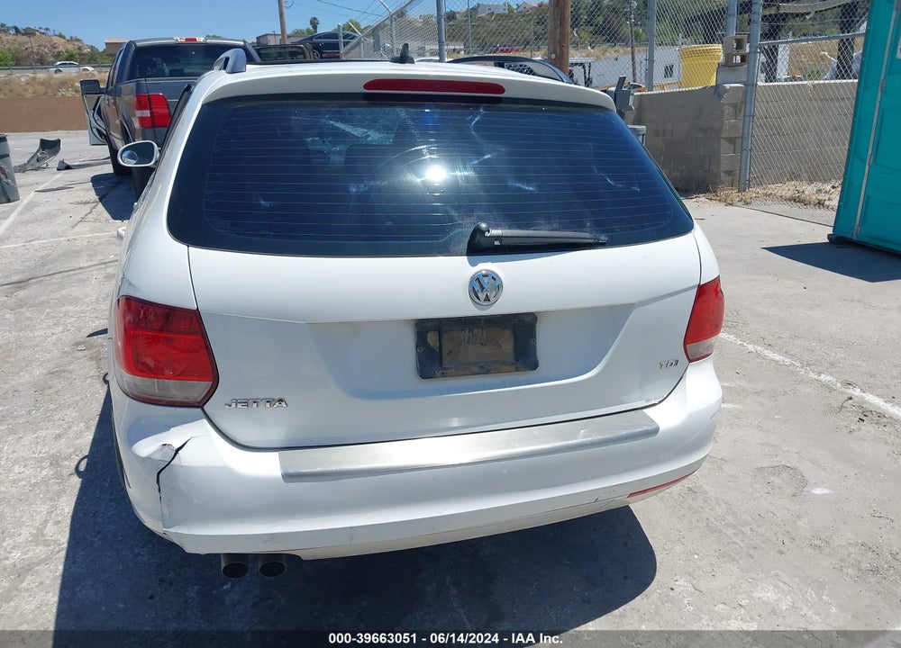 2012 VOLKSWAGEN JETTA SPORTWAGEN VIN: 3VWPL7AJ2CM649674