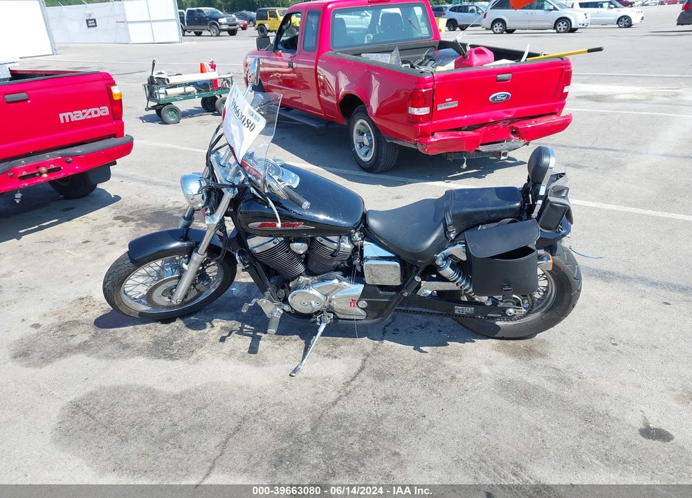 2002 HONDA VT750 DC VIN: JH2RC44092M612121