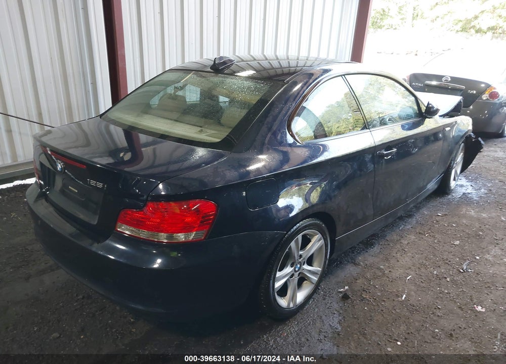 2008 BMW 128I VIN: WBAUP73528VF08739