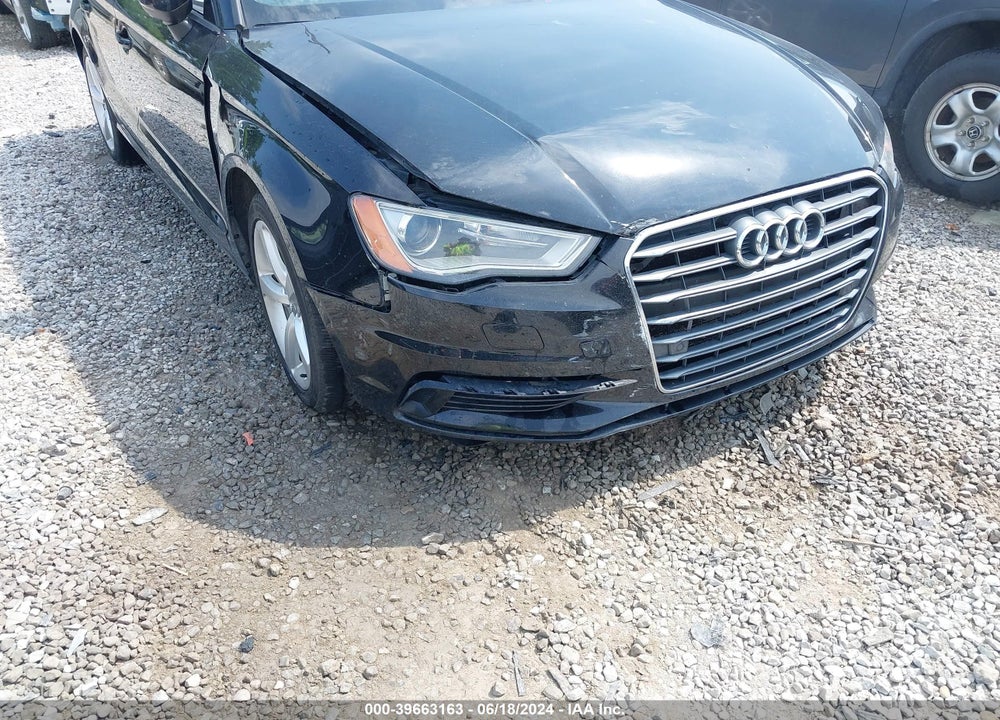 2016 AUDI A3 1.8T PREMIUM VIN: WAUA7GFFXG1004093
