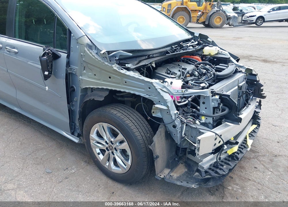 2023 TOYOTA SIENNA WOODLAND EDITION VIN: 5TDCSKFC8PS100665