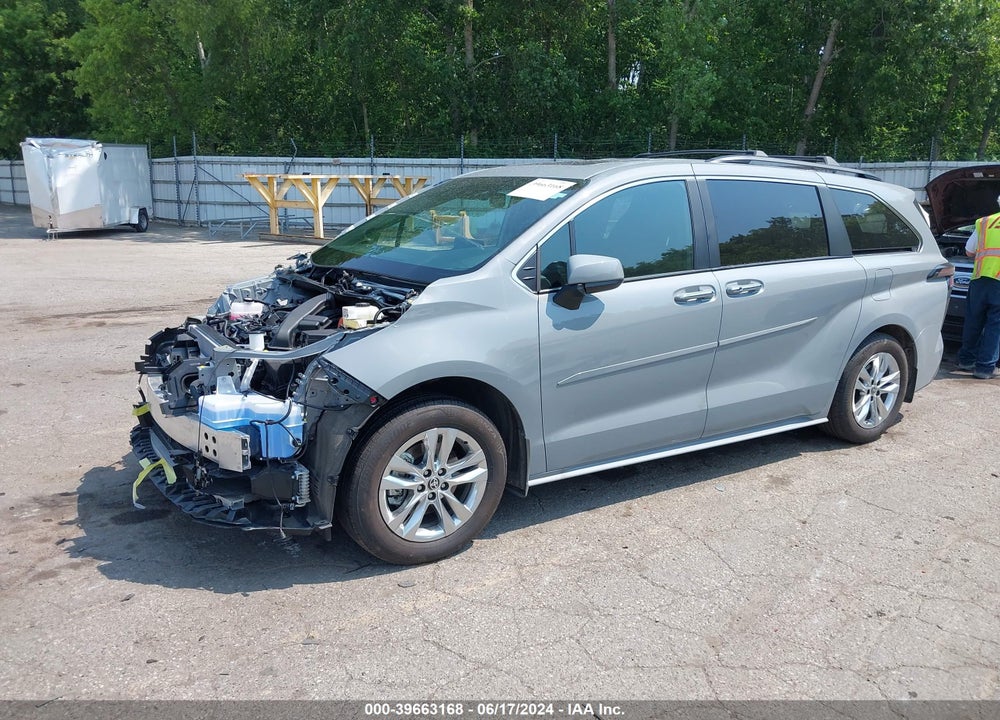 2023 TOYOTA SIENNA WOODLAND EDITION VIN: 5TDCSKFC8PS100665