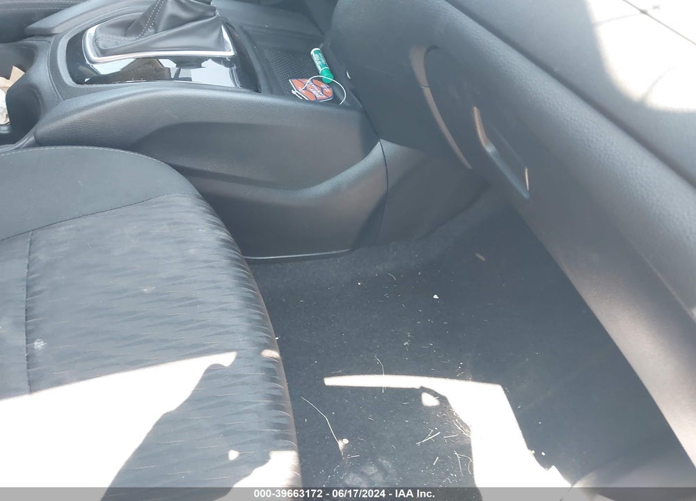 2020 NISSAN ROGUE S INTELLIGENT AWD VIN: 5N1AT2MV2LC710156