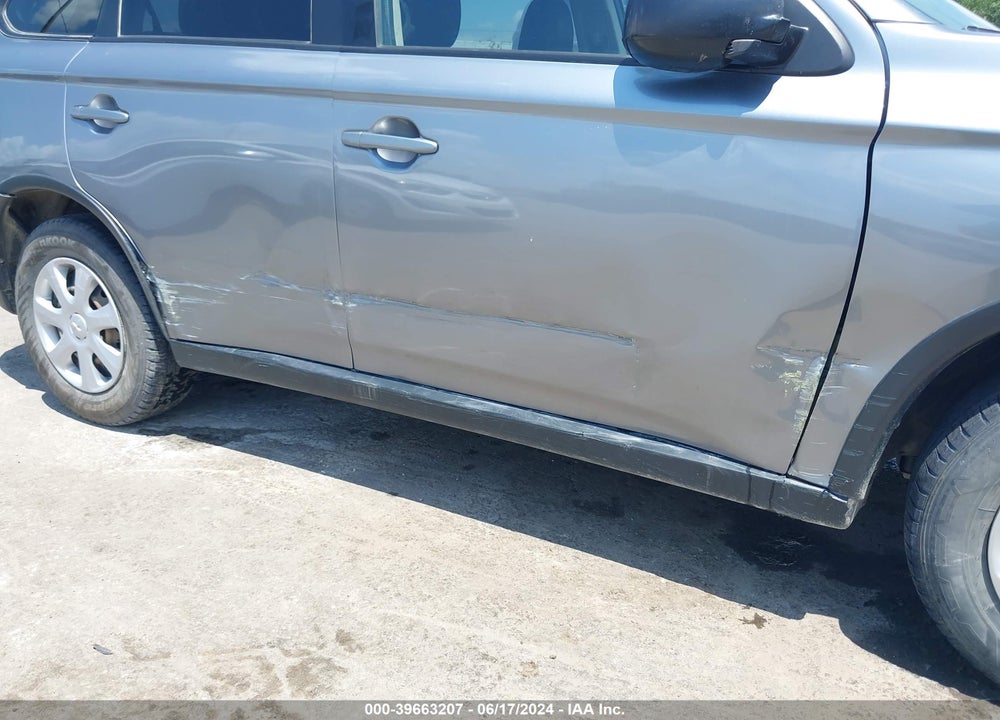 2015 MITSUBISHI OUTLANDER ES VIN: JA4AD2A36FZ001889