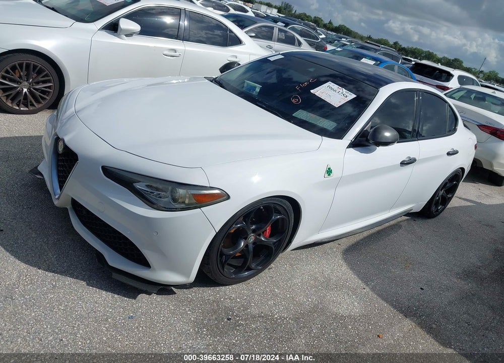2018 ALFA ROMEO GIULIA AWD VIN: ZARFAEDN1J7579976