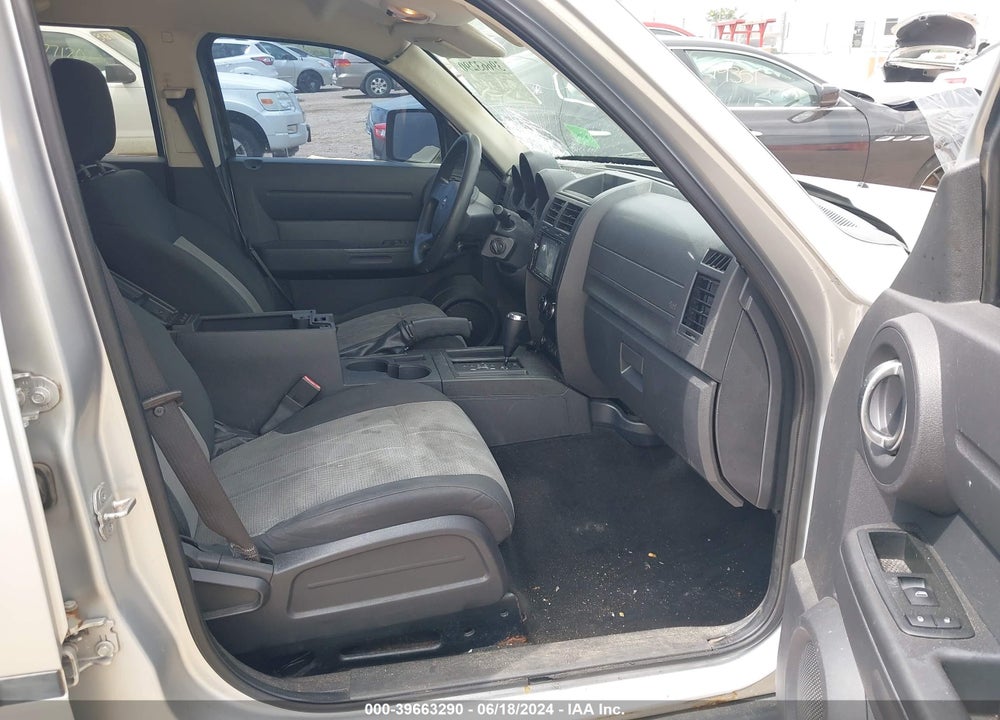 2007 DODGE NITRO SXT VIN: 1D8GT28K57W548768