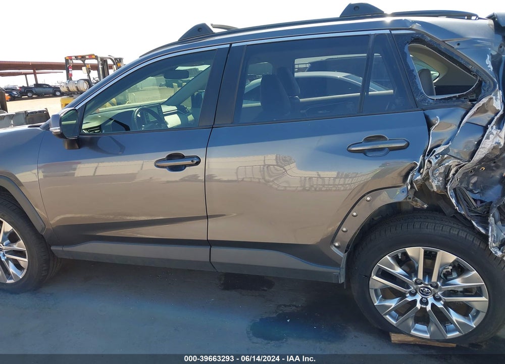 2019 TOYOTA RAV4 XLE PREMIUM VIN: JTMC1RFV1KD507728