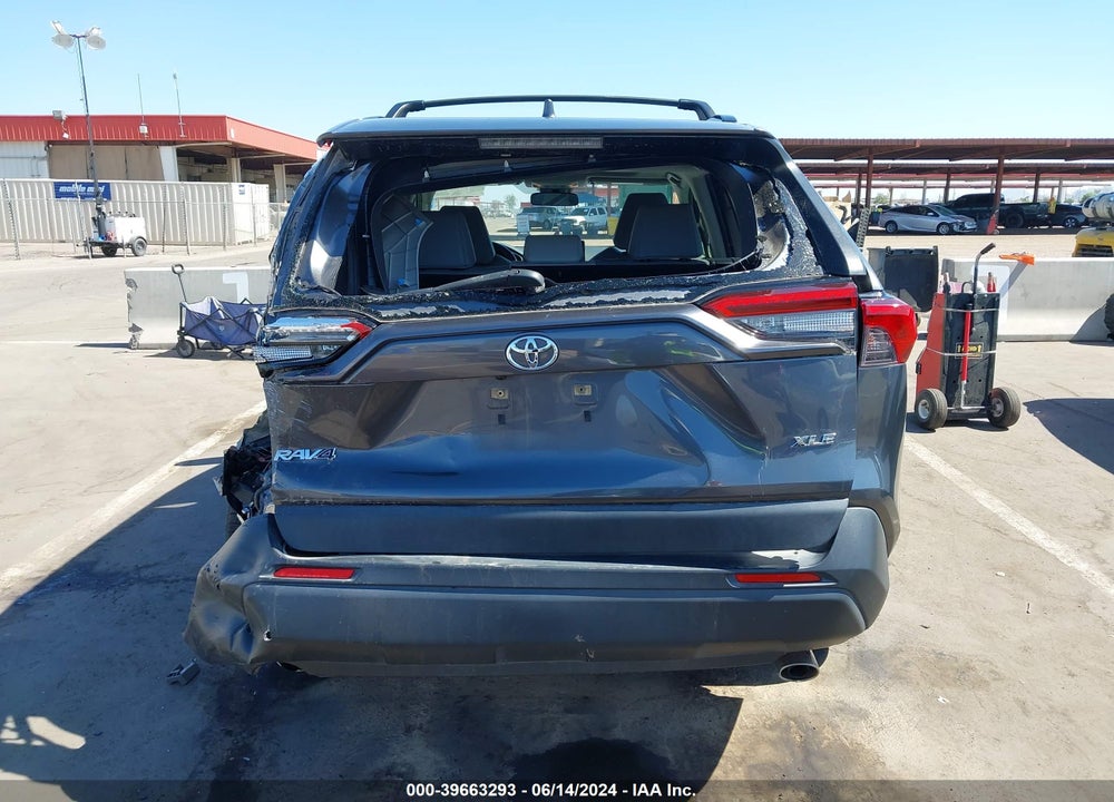 2019 TOYOTA RAV4 XLE PREMIUM VIN: JTMC1RFV1KD507728