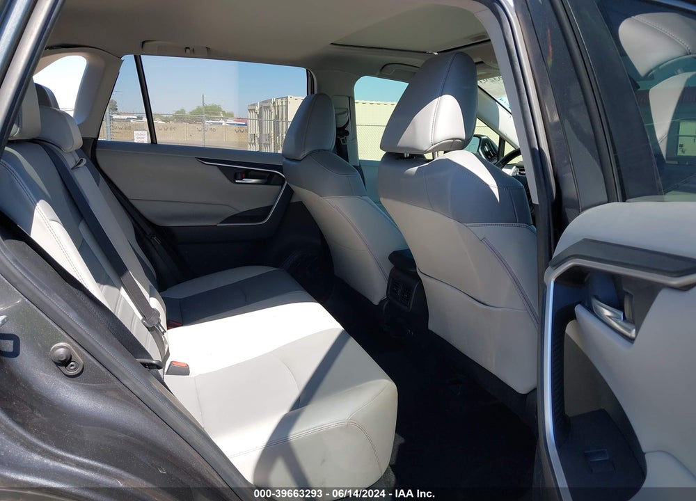 2019 TOYOTA RAV4 XLE PREMIUM VIN: JTMC1RFV1KD507728