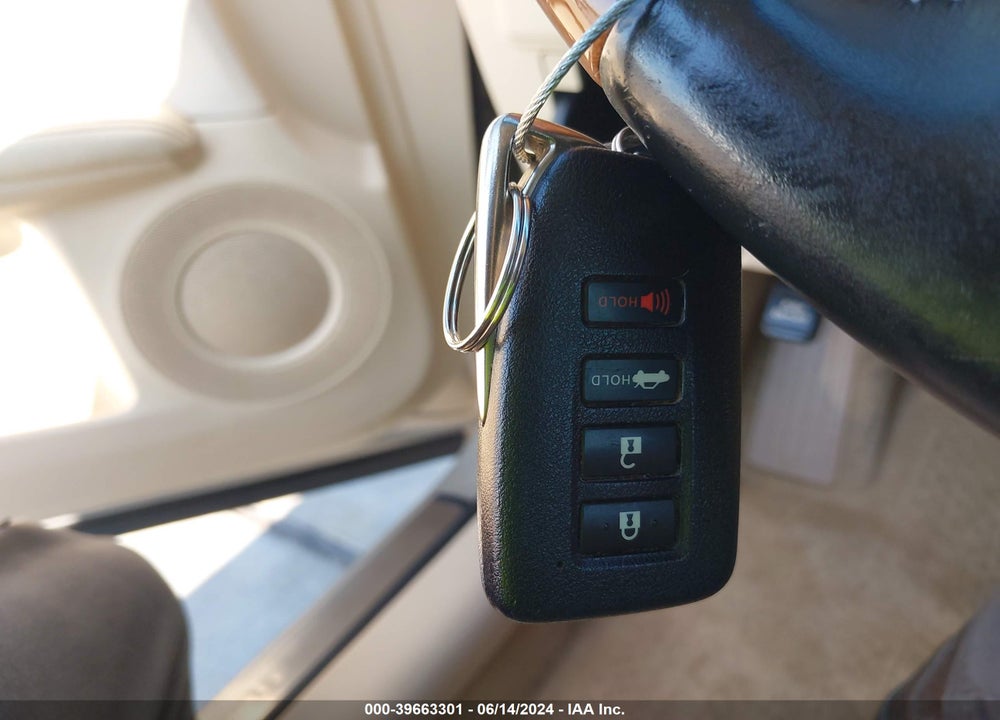 2013 LEXUS ES 300H VIN: JTHBW1GGXD2009216