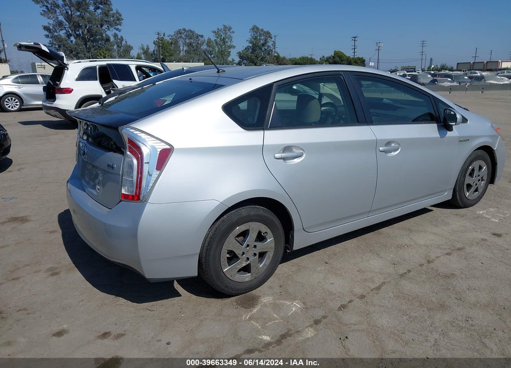 2015 TOYOTA PRIUS TWO VIN: JTDKN3DU2F0410980