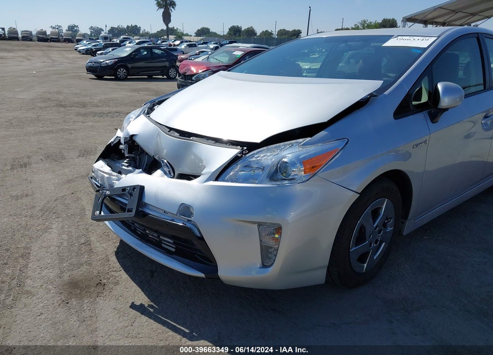 2015 TOYOTA PRIUS TWO VIN: JTDKN3DU2F0410980