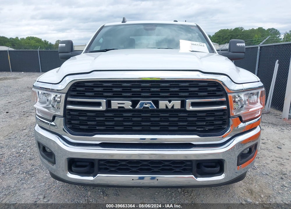 2024 RAM 2500 BIG HORN 4X4 6'4 BOX VIN: 3C6UR5DL5RG233221