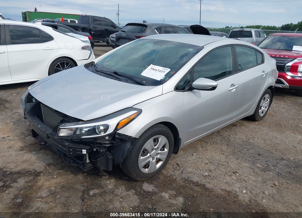 2017 KIA FORTE VIN: 3KPFK4A74HE115338