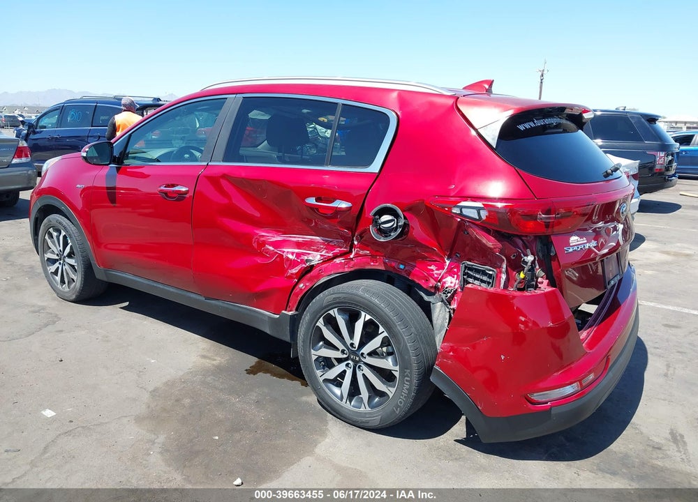 2018 KIA SPORTAGE EX VIN: KNDPNCAC2J7478259