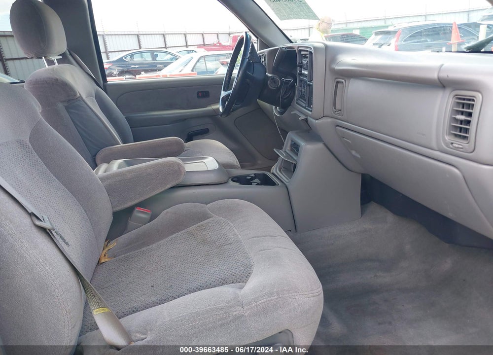 2000 CHEVROLET SILVERADO 1500 LS VIN: 1GCEK19T8YZ362944
