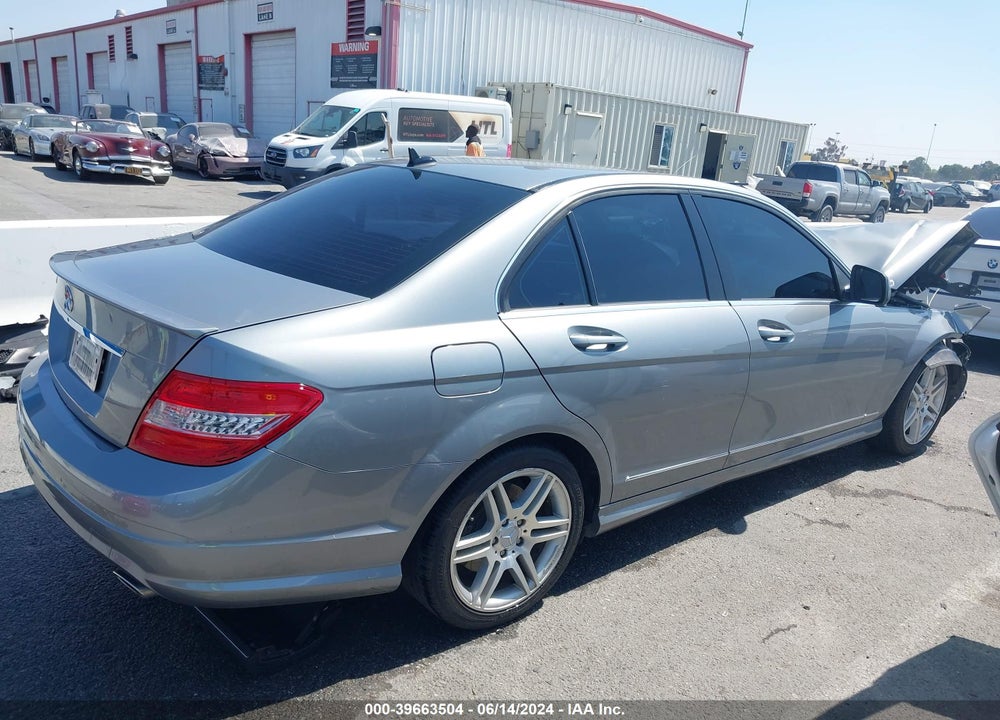 2008 MERCEDES-BENZ C 350 SPORT VIN: WDDGF56X08F042567