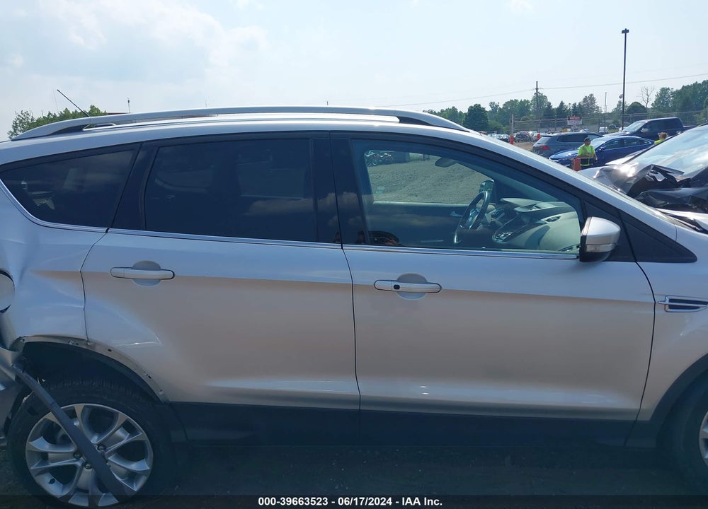 2015 FORD ESCAPE TITANIUM VIN: 1FMCU0JX7FUB70687