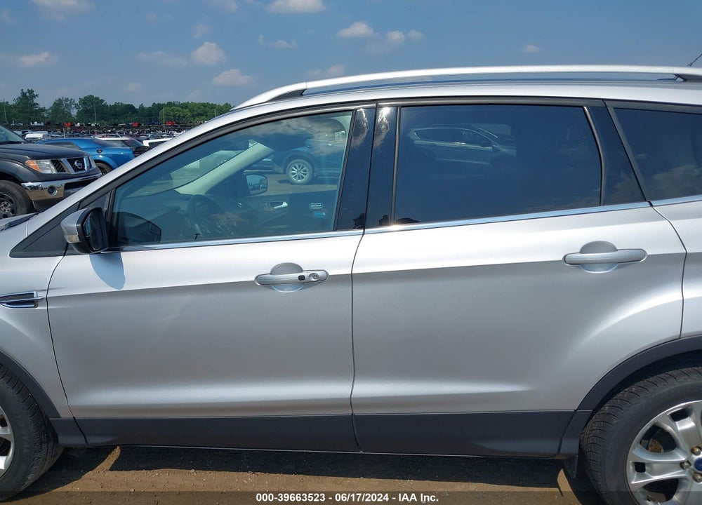 2015 FORD ESCAPE TITANIUM VIN: 1FMCU0JX7FUB70687