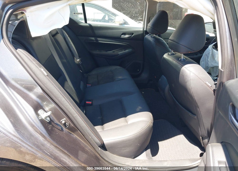 2022 NISSAN ALTIMA SR FWD VIN: 1N4BL4CV6NN415418