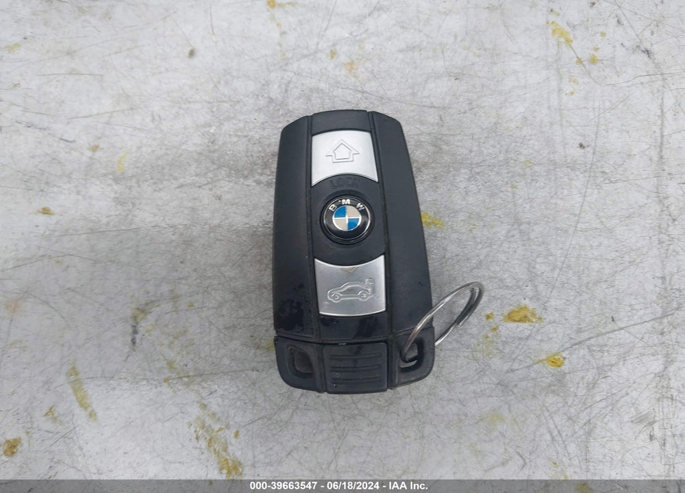 2014 BMW X1 XDRIVE28I VIN: WBAVL1C52EVY19156