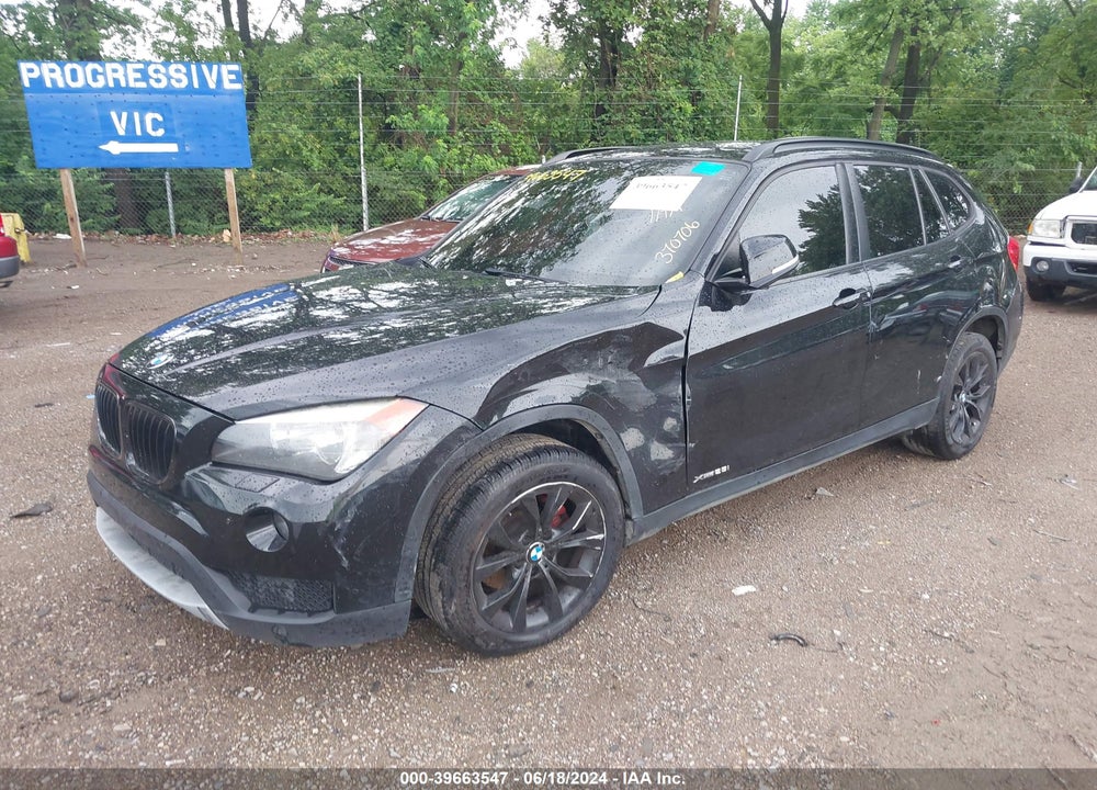 2014 BMW X1 XDRIVE28I VIN: WBAVL1C52EVY19156