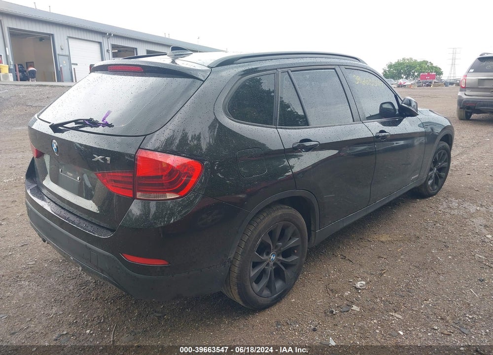 2014 BMW X1 XDRIVE28I VIN: WBAVL1C52EVY19156