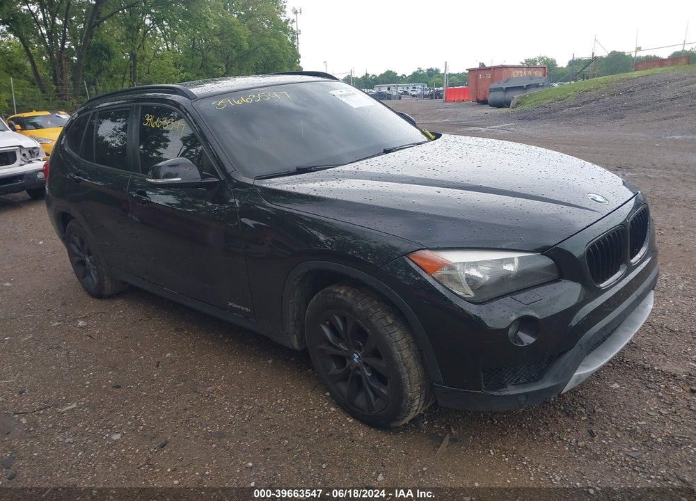 2014 BMW X1 XDRIVE28I VIN: WBAVL1C52EVY19156
