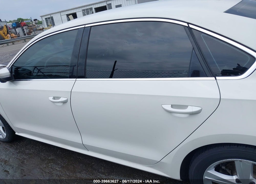 2015 VOLKSWAGEN PASSAT 1.8T LIMITED EDITION VIN: 1VWAT7A36FC116031