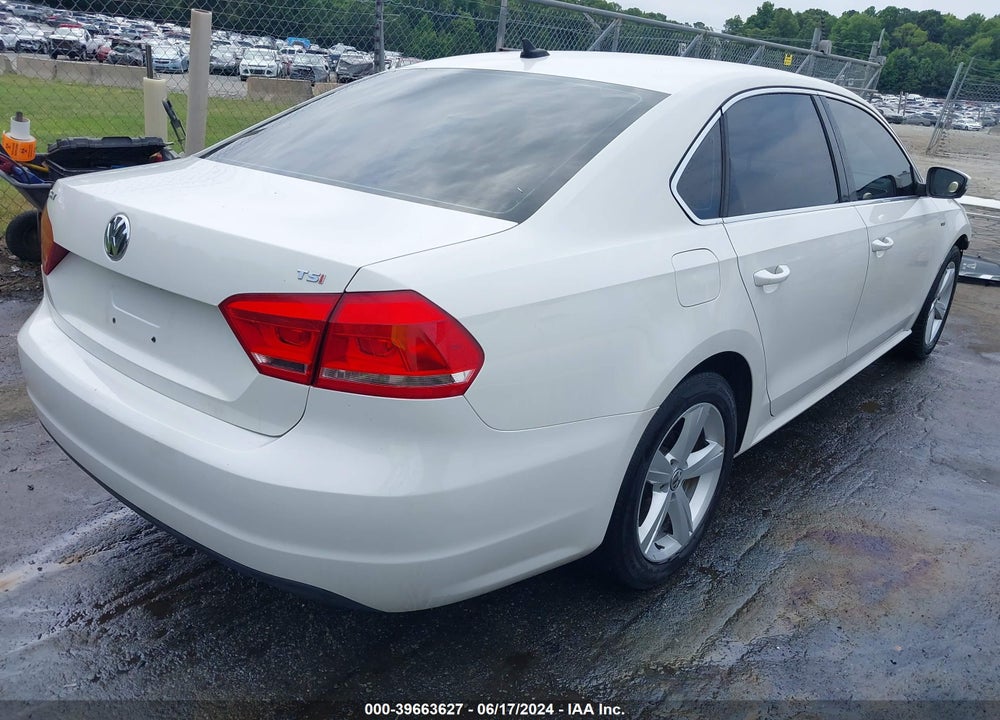 2015 VOLKSWAGEN PASSAT 1.8T LIMITED EDITION VIN: 1VWAT7A36FC116031