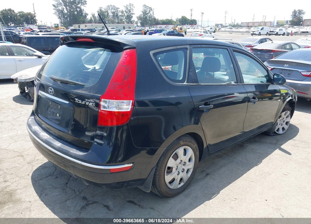 2010 HYUNDAI ELANTRA TOURING GLS VIN: KMHDB8AE0AU081639