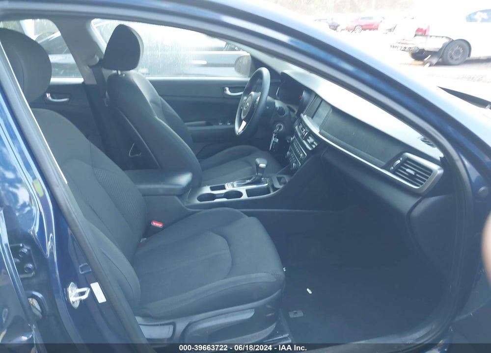 2018 KIA OPTIMA LX VIN: 5XXGT4L32JG191200