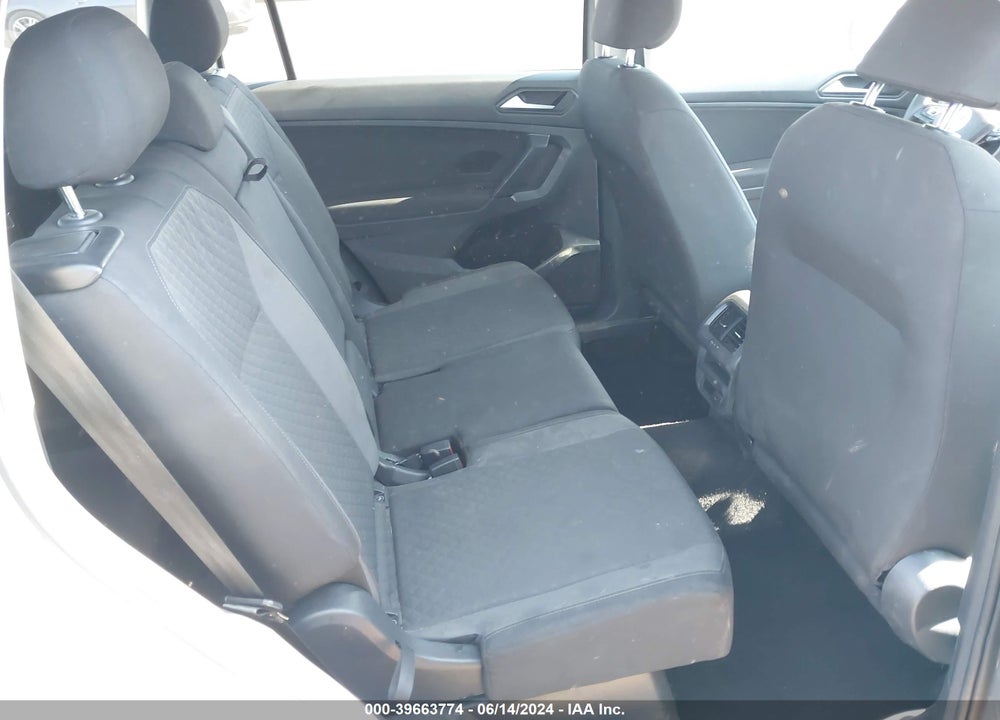 2019 VOLKSWAGEN TIGUAN 2.0T S VIN: 3VV1B7AX5KM185876