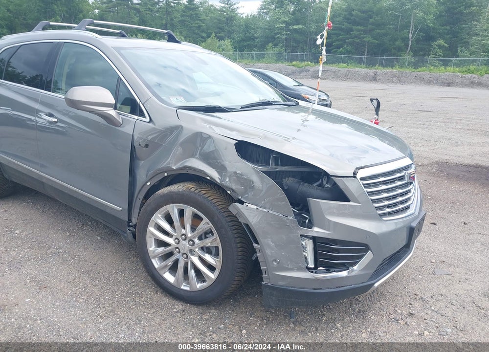 2017 CADILLAC XT5 PLATINUM VIN: 1GYKNFRS4HZ268875