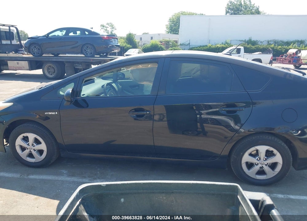 2010 TOYOTA PRIUS III VIN: JTDKN3DU9A0084636