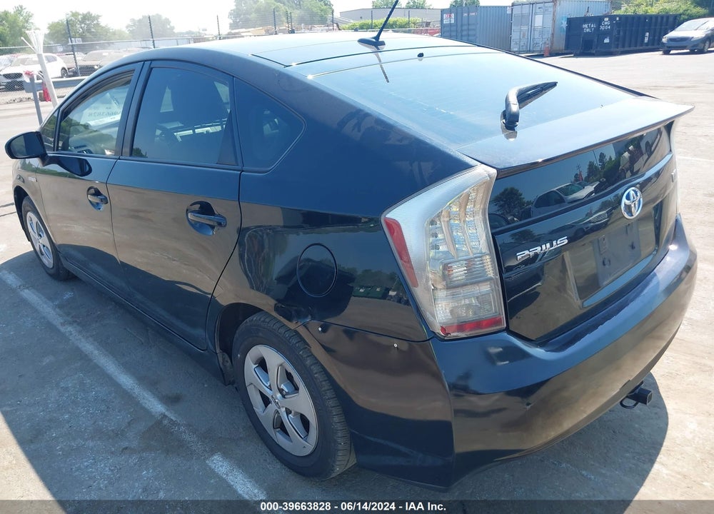 2010 TOYOTA PRIUS III VIN: JTDKN3DU9A0084636