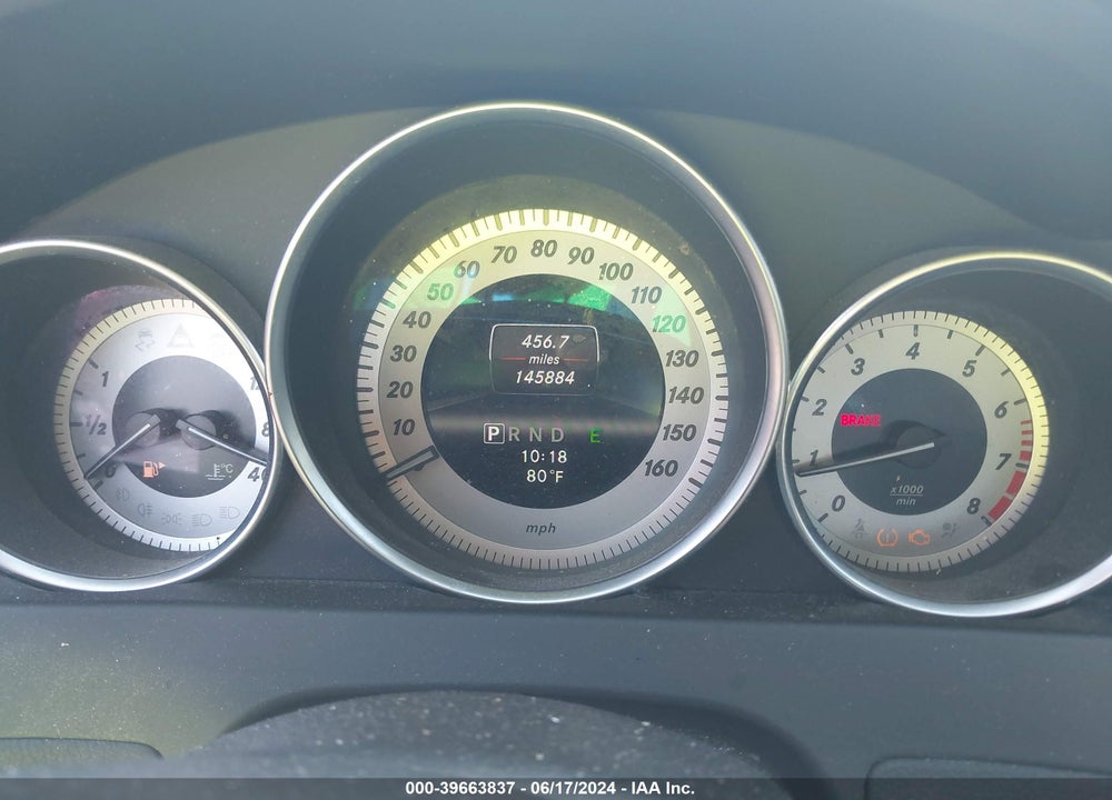 2013 MERCEDES-BENZ C 250 VIN: WDDGJ4HB7DG012481