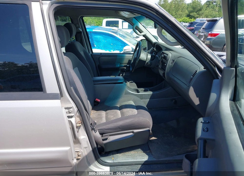 2004 FORD EXPLORER SPORT TRAC ADRENALIN/XLS/XLT VIN: 1FMZU77K34UB02639