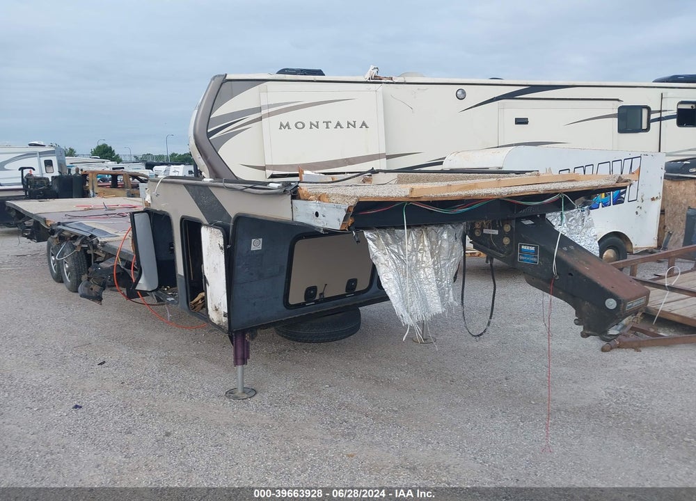 2016 FOREST RIVER OTHER VIN: 4X4FSAP28GJ031450