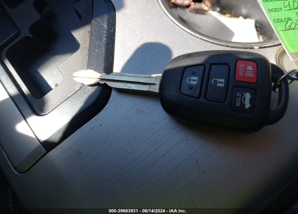 2012 TOYOTA CAMRY SE VIN: 4T1BF1FK1CU609662