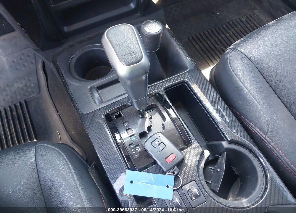 2020 TOYOTA 4RUNNER TRD OFF ROAD PREMIUM VIN: JTEBU5JR0L5775831