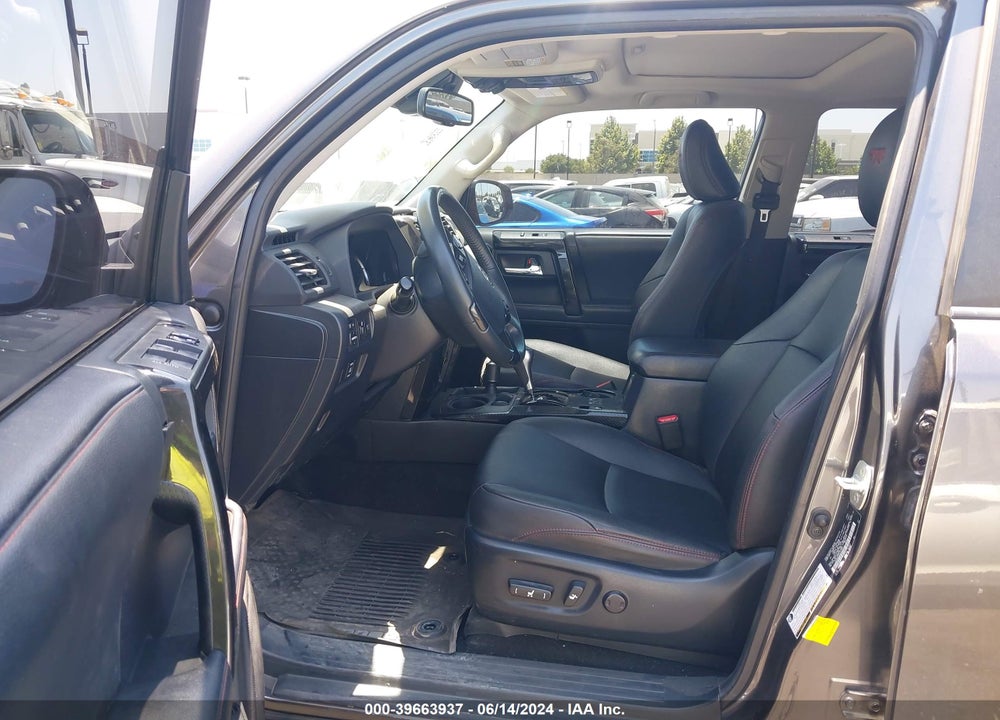 2020 TOYOTA 4RUNNER TRD OFF ROAD PREMIUM VIN: JTEBU5JR0L5775831