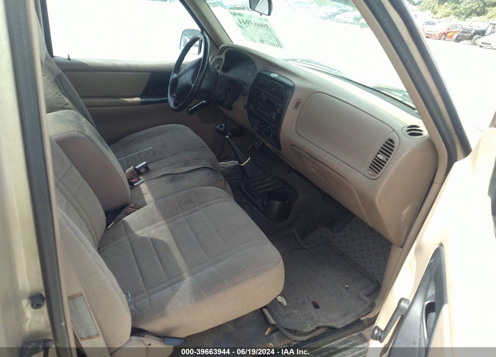 1997 FORD RANGER SPLASH/XL/XLT VIN: 1FTCR10A5VTA39884